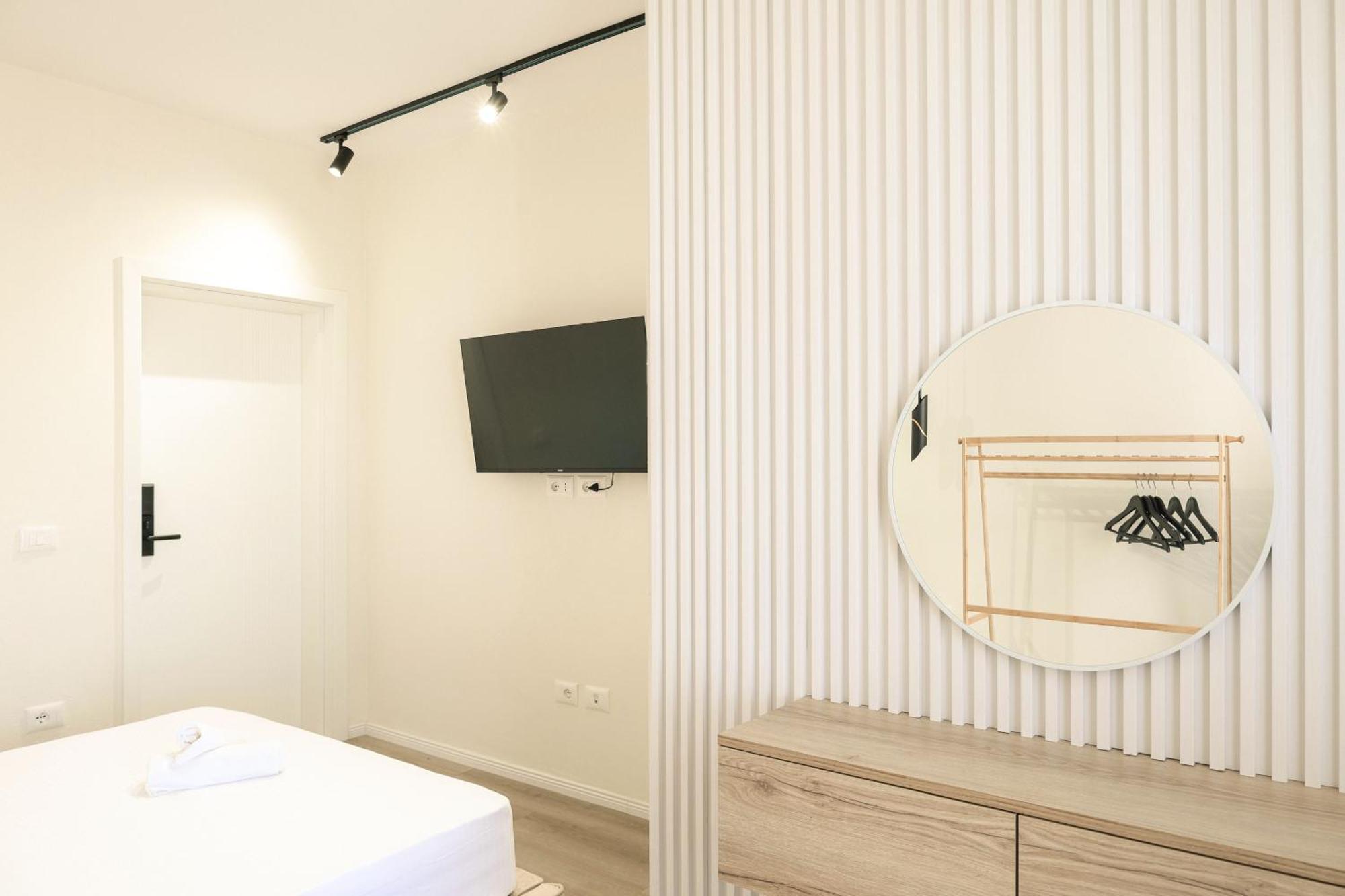 Tiara Apartment